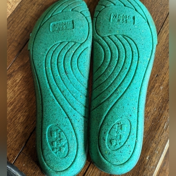 Merrell Women's falcon Azura Hiking Shoes, women's size 6 - Picture 11 of 12